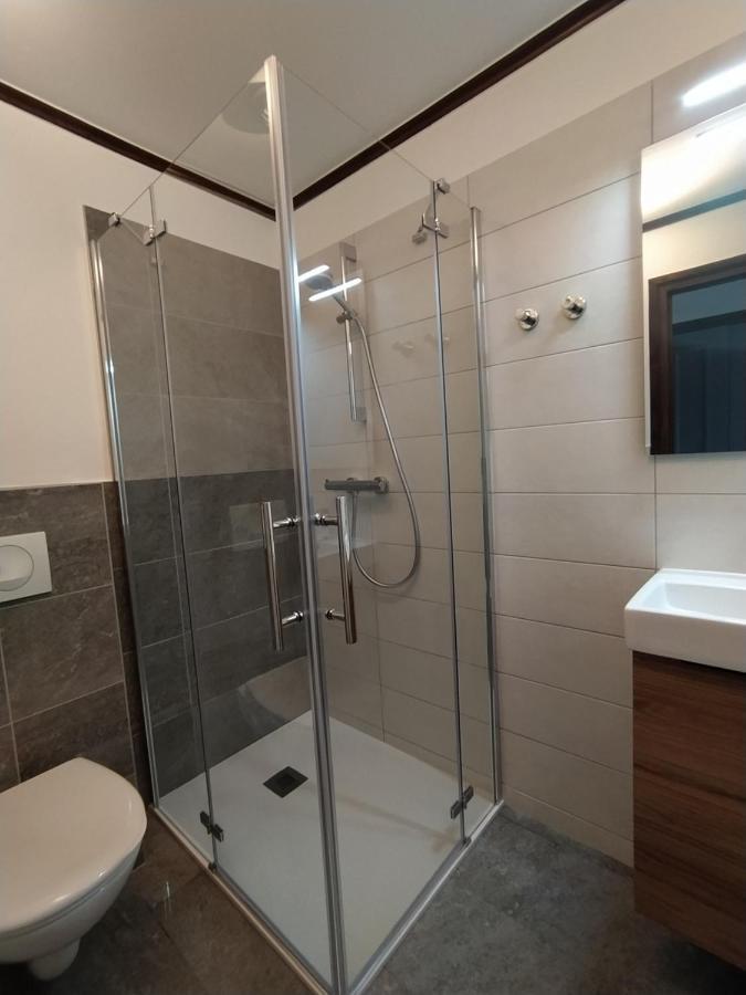 Chalet Appart'Hotel L'Eau Vive Saint-Nicolas-la-Chapelle  Esterno foto