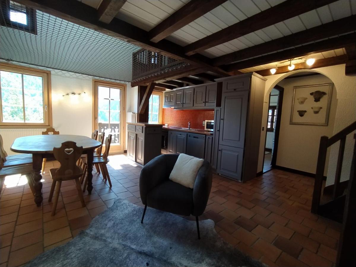 Chalet Appart'Hotel L'Eau Vive Saint-Nicolas-la-Chapelle  Esterno foto